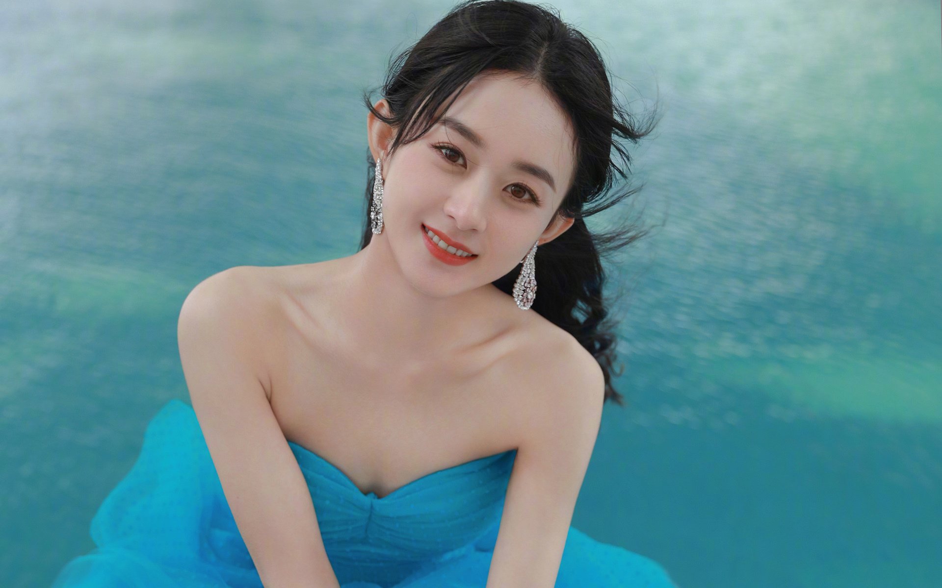 全国篮球公益计划进入少数民族地区促进均衡发展，公益篮球训练营